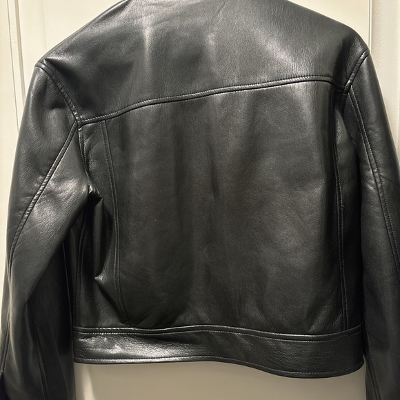 Brand new Aritzia cropped leather shirt - Picture 4 of 5